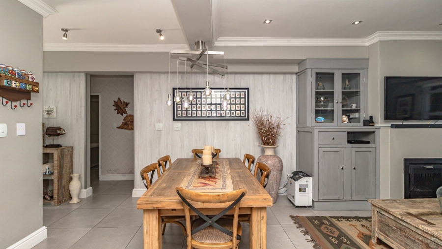 3 Bedroom Property for Sale in Big Bay Western Cape